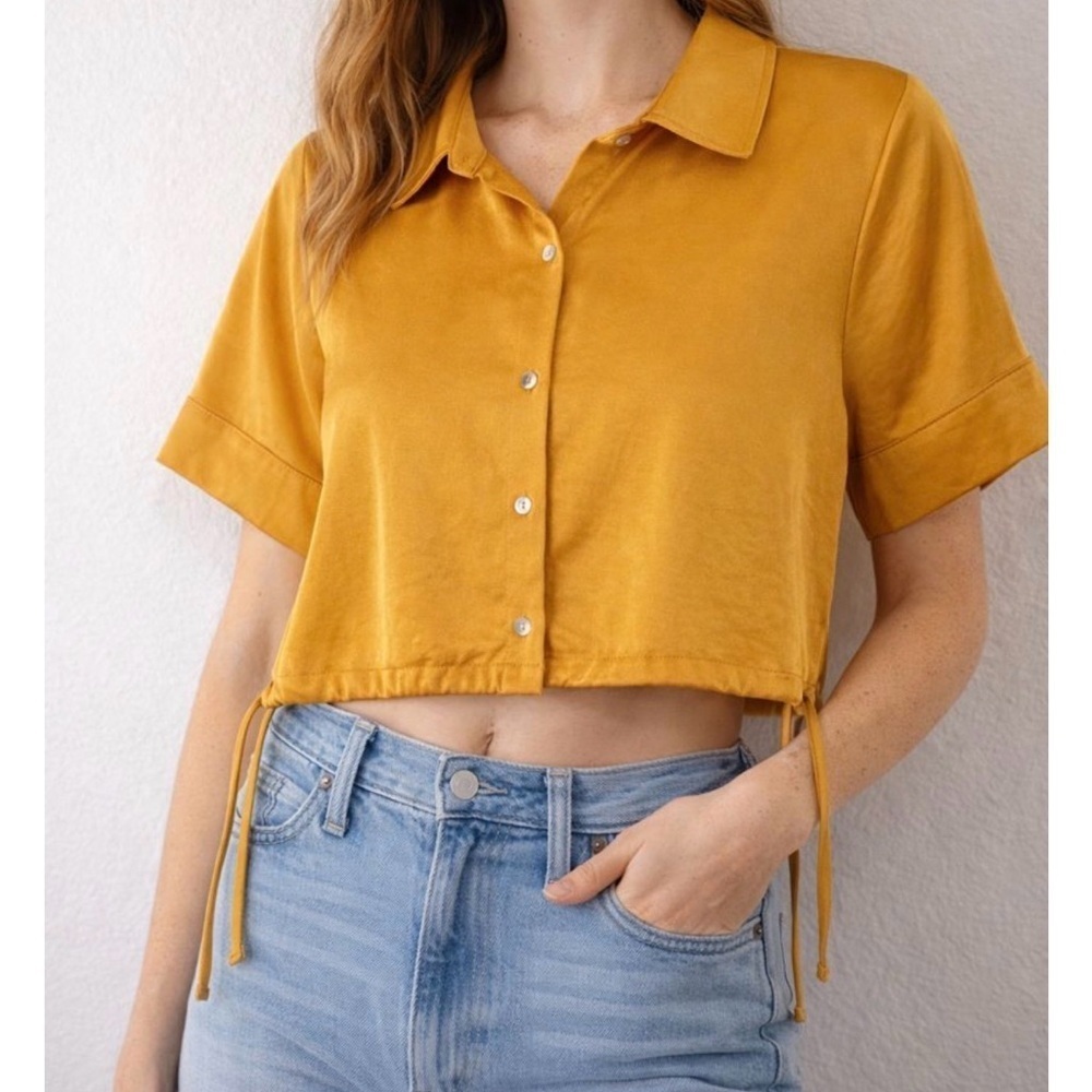 House of Harlow 1960 Golden Yellow Short Sleeve Cinch Tie Sides Button Front Top